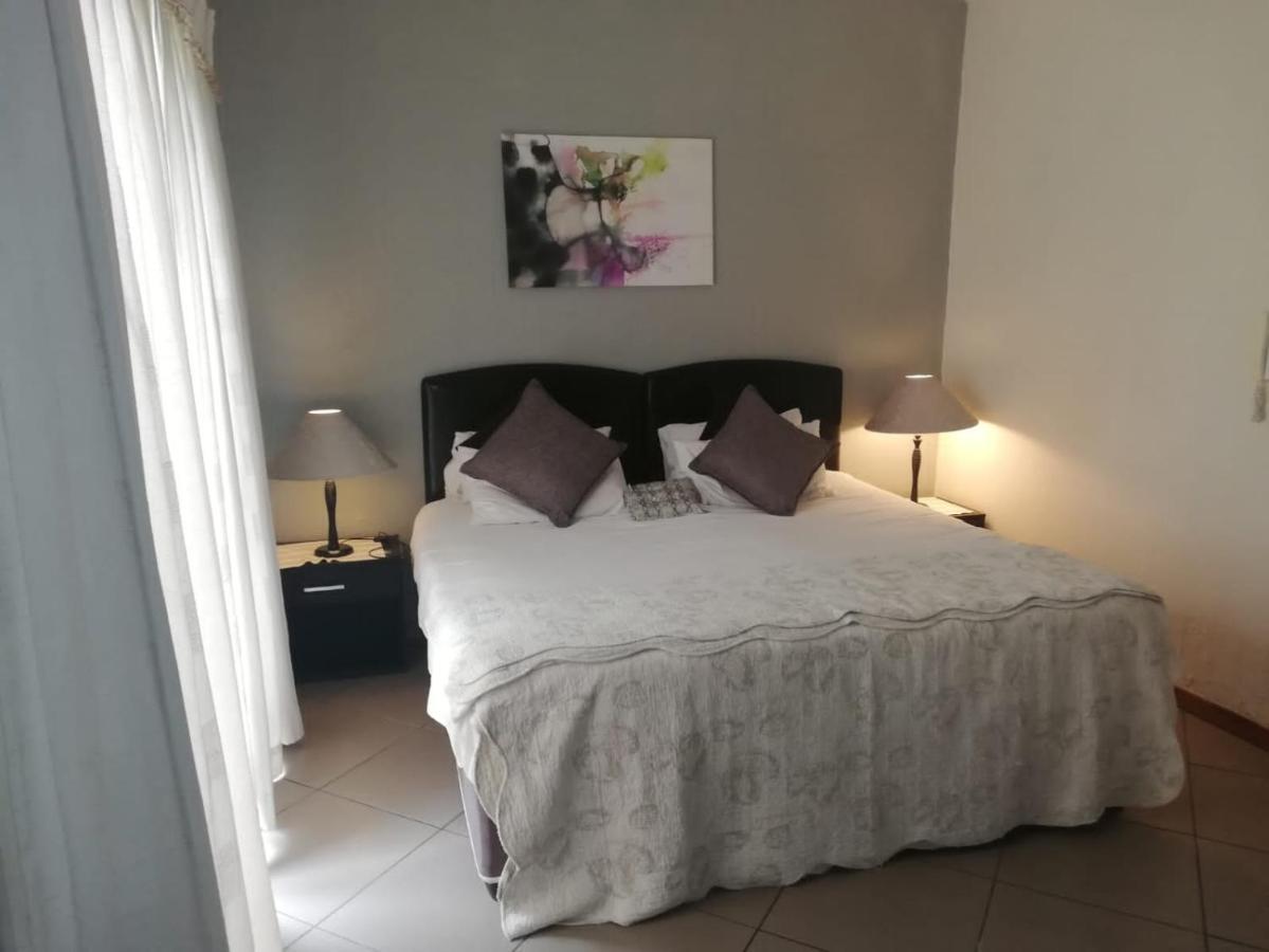 Matina Guest House جوهانسبورغ المظهر الخارجي الصورة